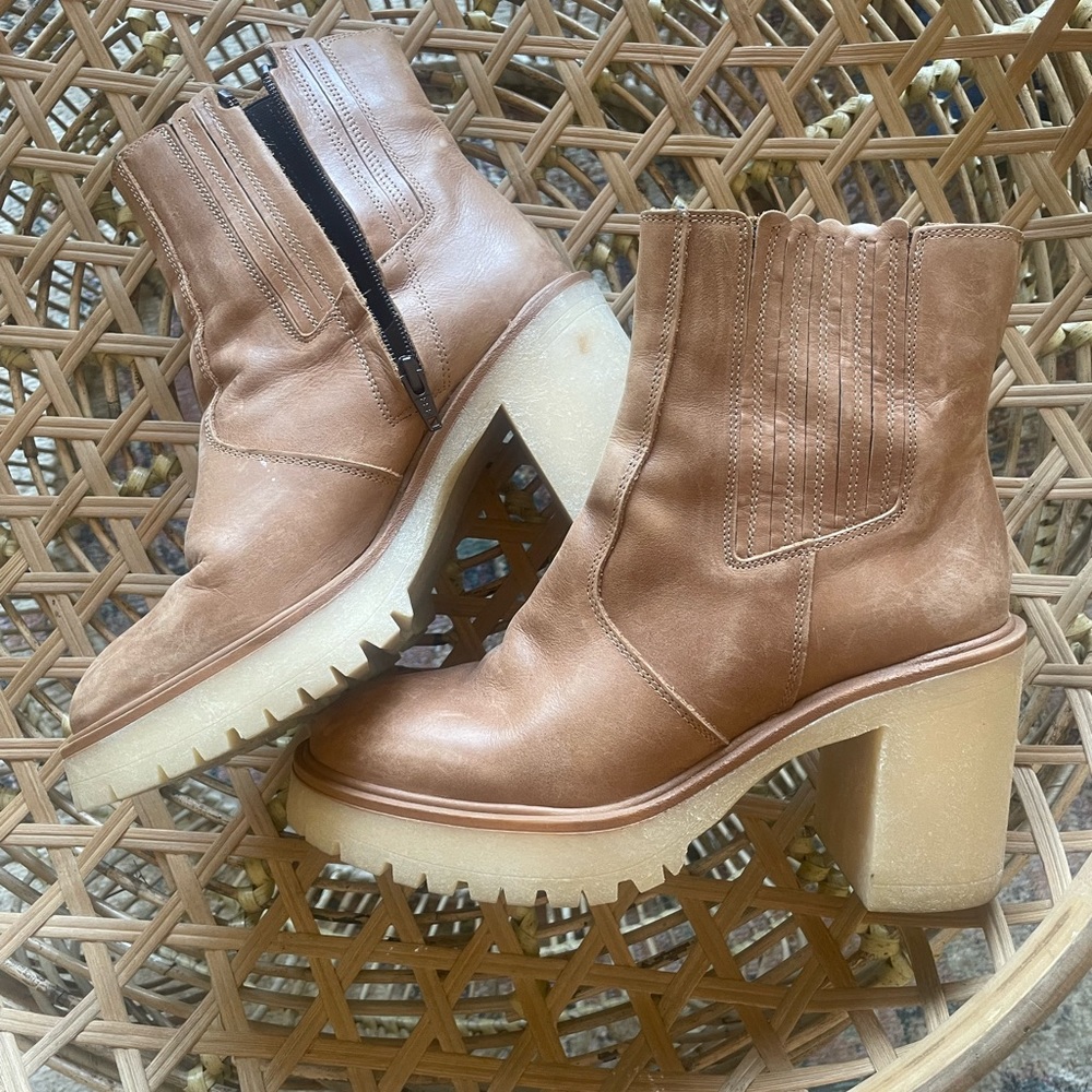 Free people James Chelsea boots size 38
